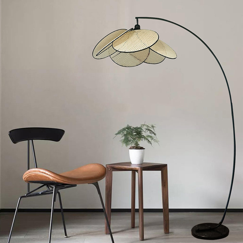 Ritta Vintage Diseño Metal/Ratán LED Lámpara de Pie Negro