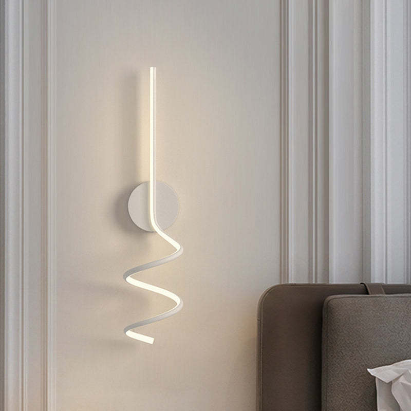 Louise Moderno LED Spiral Lineal Metal Aplique de Pared Negro/Blanco