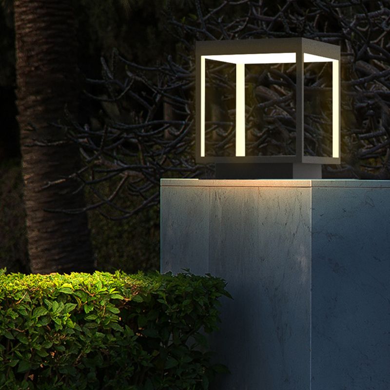Riley Moderna Lámpara LED de Exterior Rectangular Metal