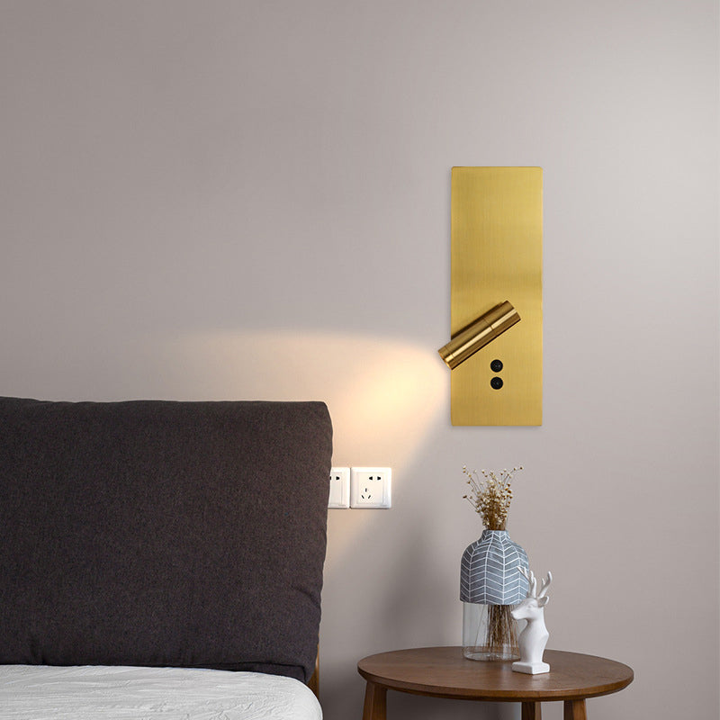 Orr Minimalita Foco Aplique de Pared Dorado/Negro/Blanco