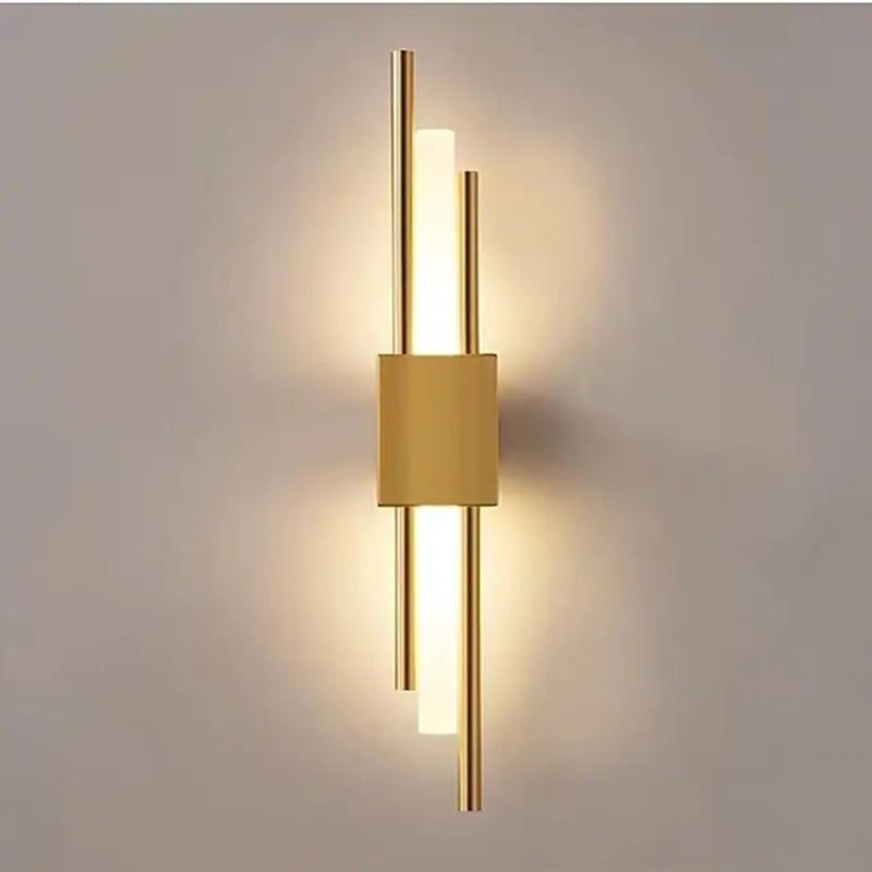 Alana Minimalita Lineal Metal LED Aplique de Pared Negro/Dorado